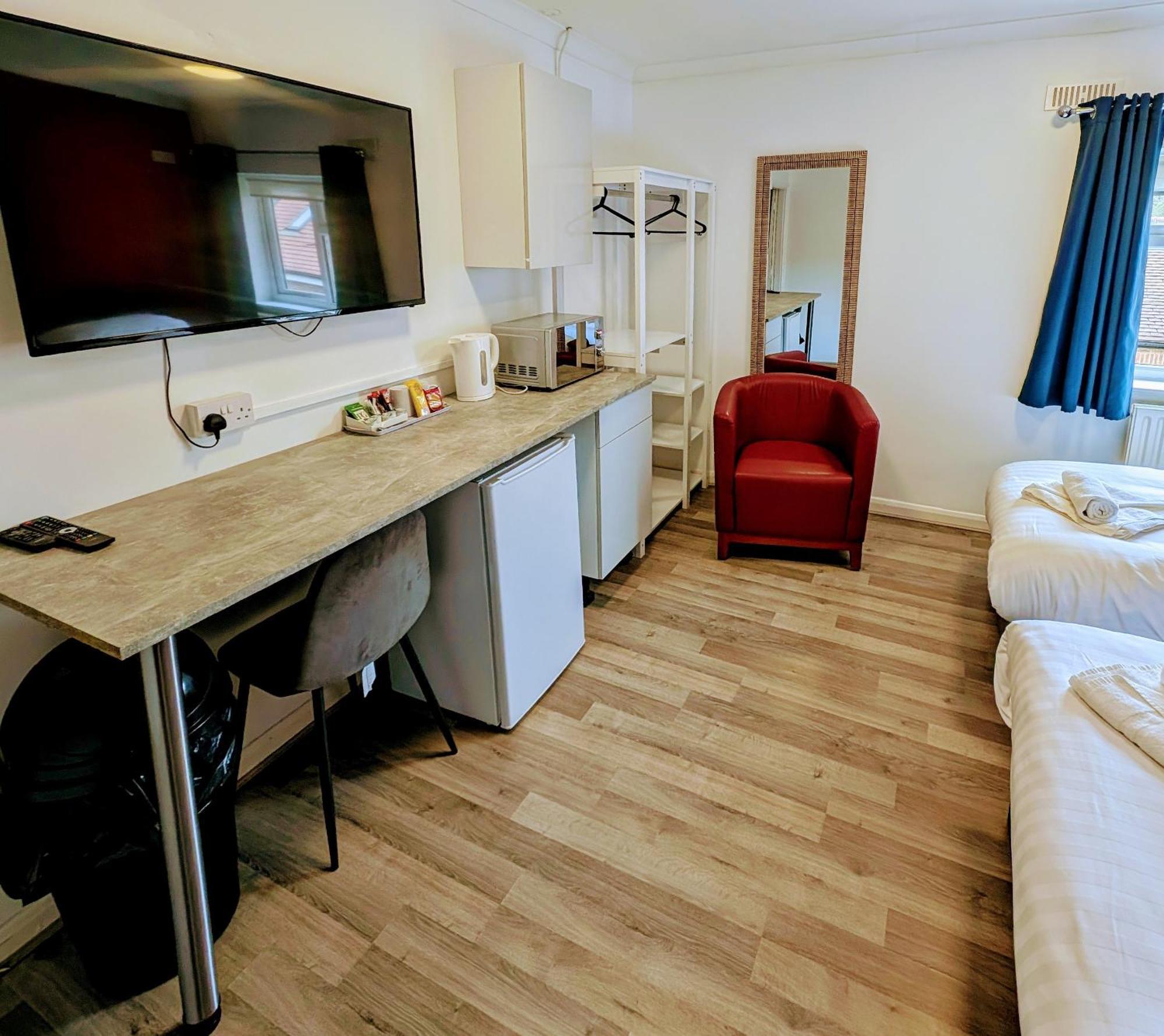 Oyo Aparthotel Hathern Ngoại thất bức ảnh